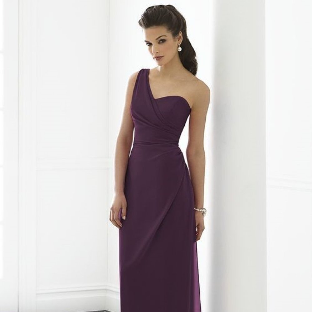 After Six Bridesmaid Dress- Style 6646, Asymmetric. BLACK, SZ 2